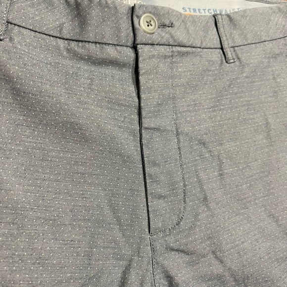 MARC ANTHONY size 38 gray pin dot shorts flat front - Picture 2 of 6